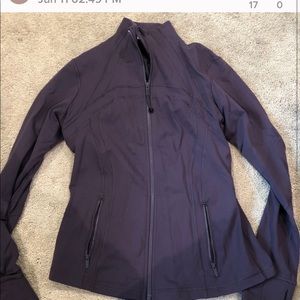 LuLu 🍋 purple grey toned define jacket. Like new!